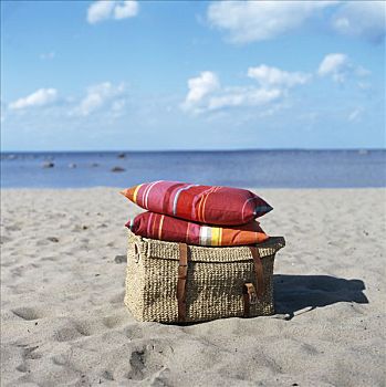 枕头,篮子,海滩