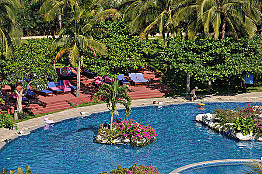 海南三亚亚龙湾国家旅游度假区热带泳池