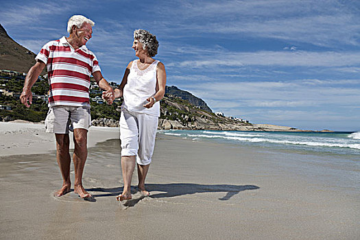 老年,夫妻,走,一起,海滩