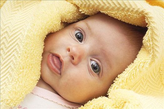 婴儿,襁褓,黄色,浴巾
