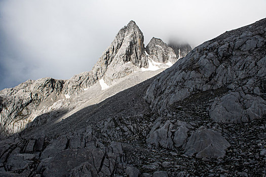 玉龙雪山