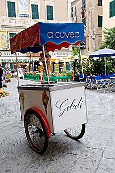 冰淇淋,手推车,历史,城镇,阿拉西奥,意大利,里维埃拉,利古里亚,欧洲