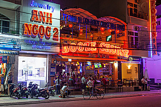 越南,芽庄,特色,酒吧