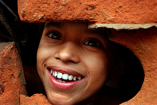 男孩,微笑,墙壁,孟加拉,八月,2008年