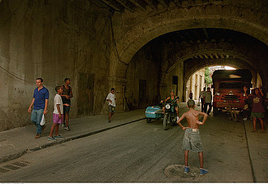 古巴人图片