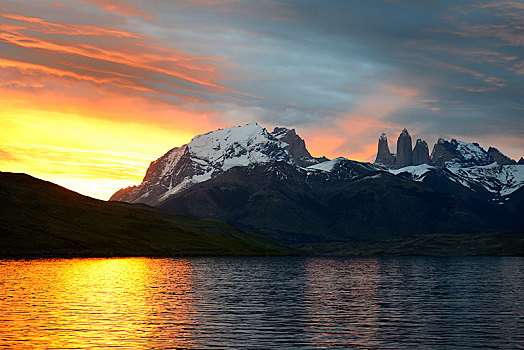 日落,云,泻湖,托雷德裴恩国家公园,省,智利,南美