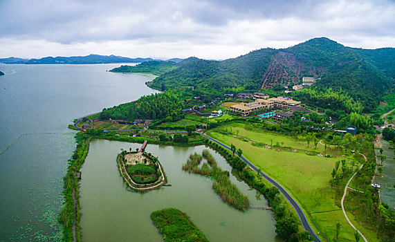 空蒙,朦胧,烟雨,湖泊,水岸