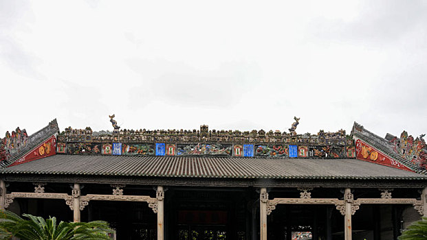 羊城广州阴天的陈家祠古建筑群特写