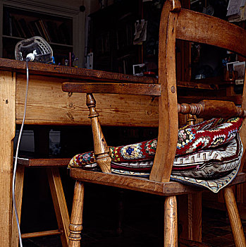 木质,扶手椅,毛织品,垫子,面对,桌子,氧,面膜,化妆,室内,老房,德文郡,英格兰