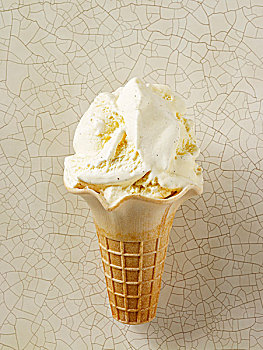 香草冰淇淋,冰淇淋蛋卷