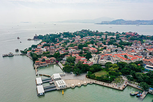 航拍福建厦门鼓浪屿风景名胜区风光