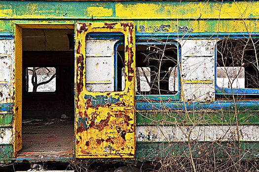 废旧火车厢