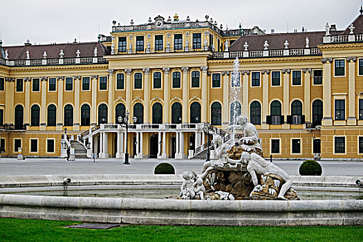 喷泉,正门入口,城堡,美泉宫,霍夫堡,颐和园,维也纳,奥地利