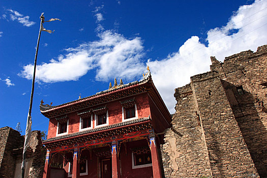 四川阿坝藏族羌族自治州达维藏传佛教