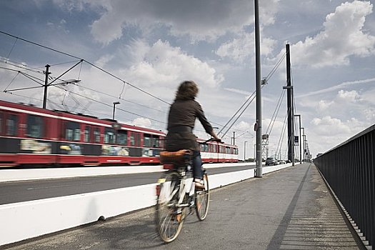 骑车,有轨电车,桥,杜塞尔多夫,北方,德国