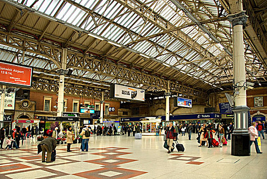 维多利亚站,火车站,正殿,正厅,旅行者,伦敦,英格兰,英国,欧洲