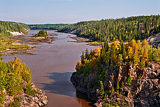 早,秋色,河,水獭,急流,遥远,北方针叶林,北方,安大略省,加拿大