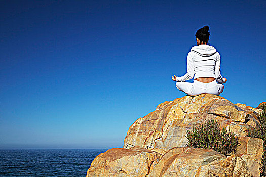女人,练习,瑜珈,岩石上,湾,西海角,南非