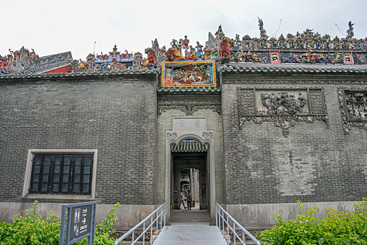 羊城广州阴天的陈家祠古建筑群特写