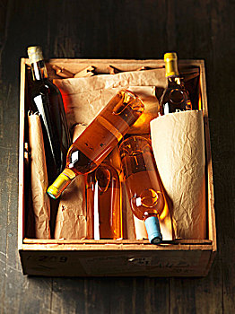 几个,瓶子,白葡萄酒,木盒