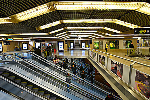 欧洲,法国,巴黎,扶梯,侧面视角,里昂火车站,许多,旅行者