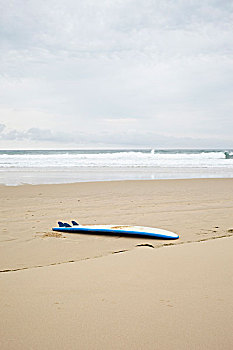 冲浪板在海滩,地,兰德斯,阿基坦,法国