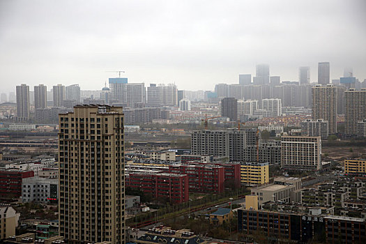 山东省日照市,山雨欲来风满楼,春季天气变化多端