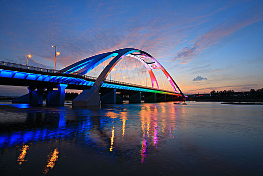 延吉市延川大桥夜景