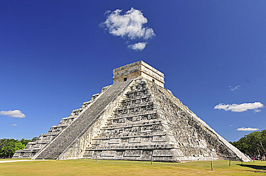 奇琴伊察,遗址,卡斯蒂略金字塔,墨西哥,庙宇,台阶,金字塔,一个,新,世界七大奇迹,世界遗产