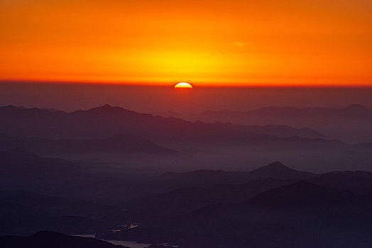 泰山日出