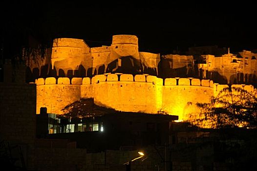 夜景照明,光亮,墙壁,老,堡垒,斋沙默尔,拉贾斯坦邦,印度