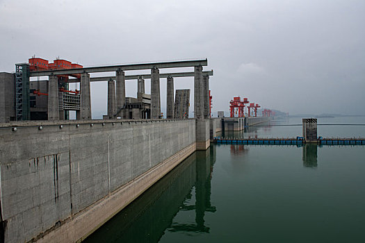 三峡水电站