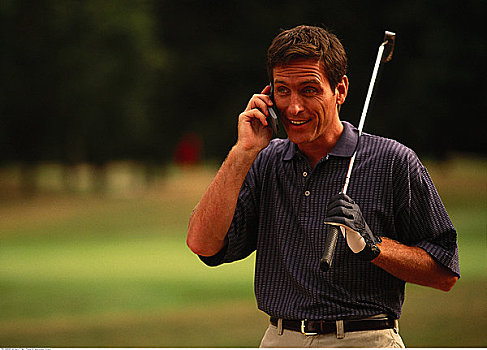 男性,打高尔夫,手机