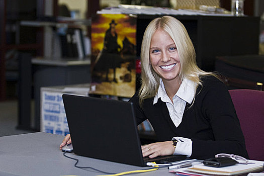 职业女性,笔记本电脑,微笑,佛罗里达,美国