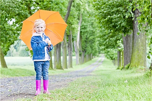 小女孩,伞,小路