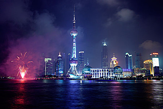 東方明珠電視塔,外灘,上海,中國