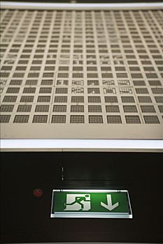 交易大厅,法兰克福证券交易所,图表,紧急出口,标识,德国,2008年
