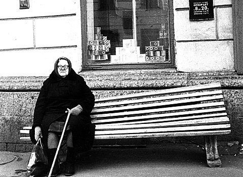 重,祖母,坐,长椅,20世纪50年代,20世纪60年代,精准,位置,未知,法国,欧洲