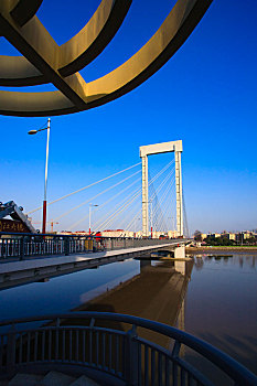 甬江大桥,桥梁,交通