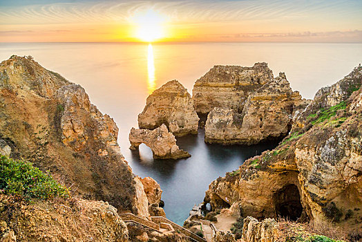 悬崖,拱,日出,拉各斯,阿尔加维,葡萄牙,欧洲