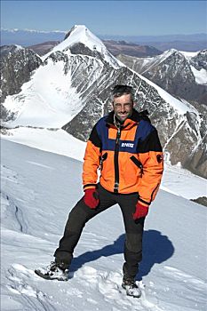 登山者,积雪,顶峰,蒙古,阿尔泰,靠近,乌布苏
