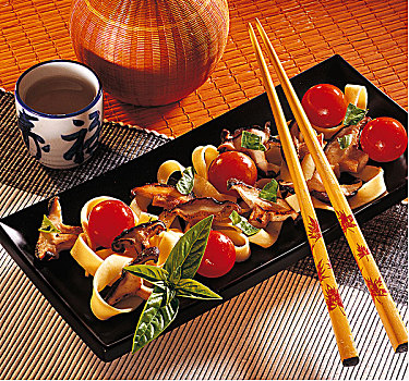 米粉,香菇,日本,烹饪