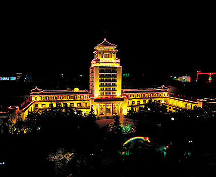 北京民族宫夜景