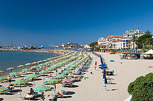 伞,平台,椅子,海滩,圣雷莫,里维埃拉,利古里亚,意大利,欧洲