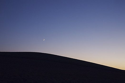 山,黃昏