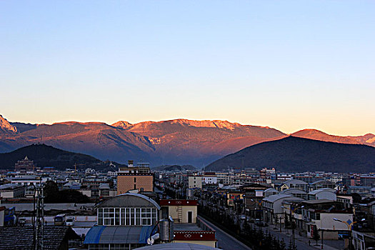 香格里拉县