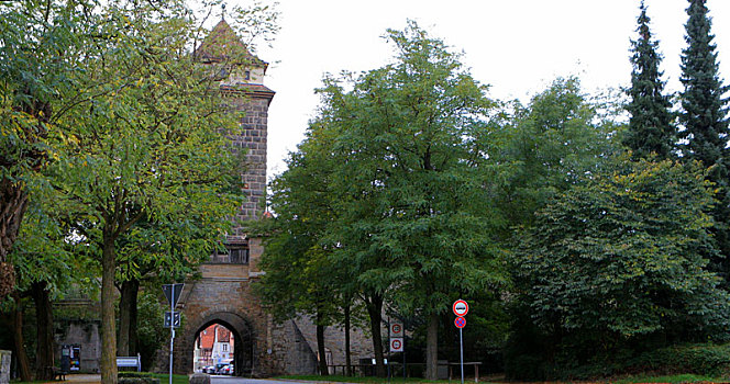 德国巴伐利亚罗腾堡童话镇造型特殊的门