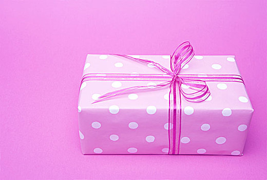 礼物,粉色,惊讶,生日,生日礼物,小包装,蝴蝶结,静物,工作室,粉红,概念,喜悦