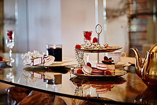 蛋白杏仁饼干,树莓,点心架,优雅,玻璃桌