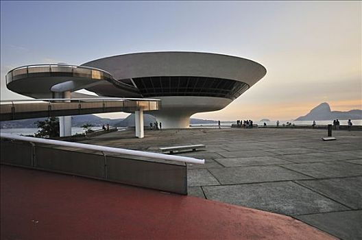 当代艺术,博物馆,设计,建筑师,奥斯卡-涅梅耶,远眺,甜面包山,里约热内卢,巴西,南美